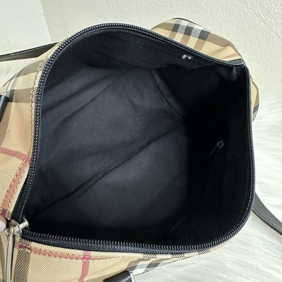 💯Authentic Burberry Papillon Handbag🍀 - Picture 5 of 15